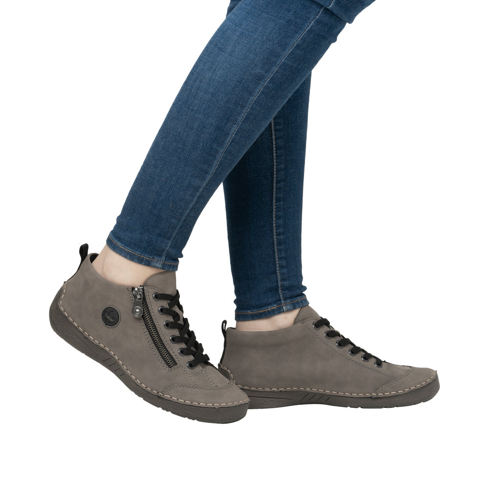 Basket gris femme - 9